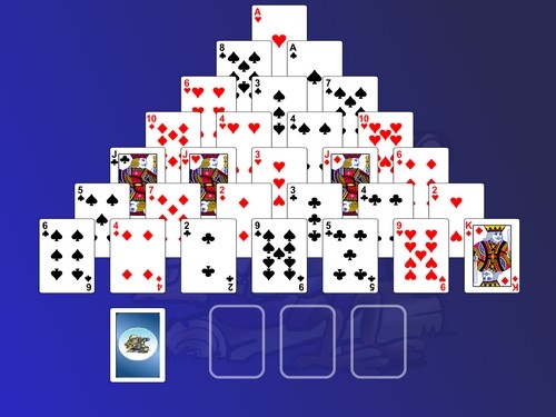 Pyramid Solitaire online Karty
